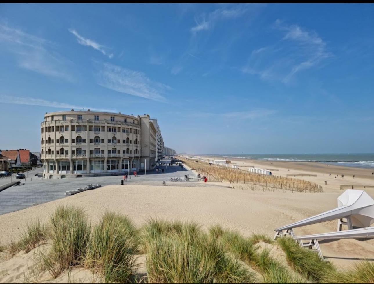 West-End Beach Middelkerke Exteriör bild